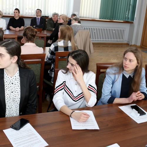 Wręczenie nagród i stypendiów uzdolnionej młodzieży